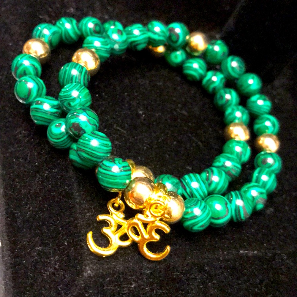Unisex beaded bracelet